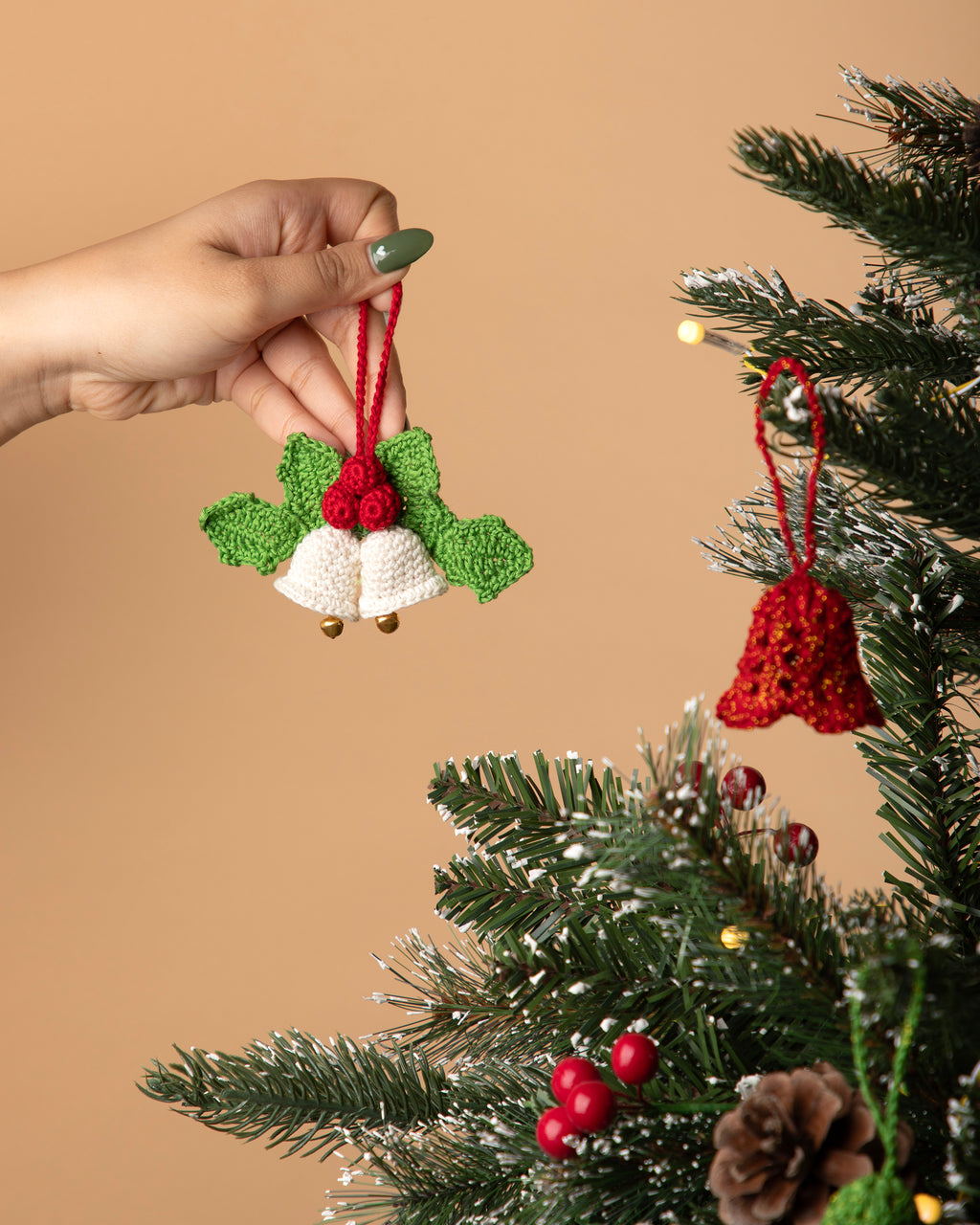The Holiday Ornament Box (Set of 5)