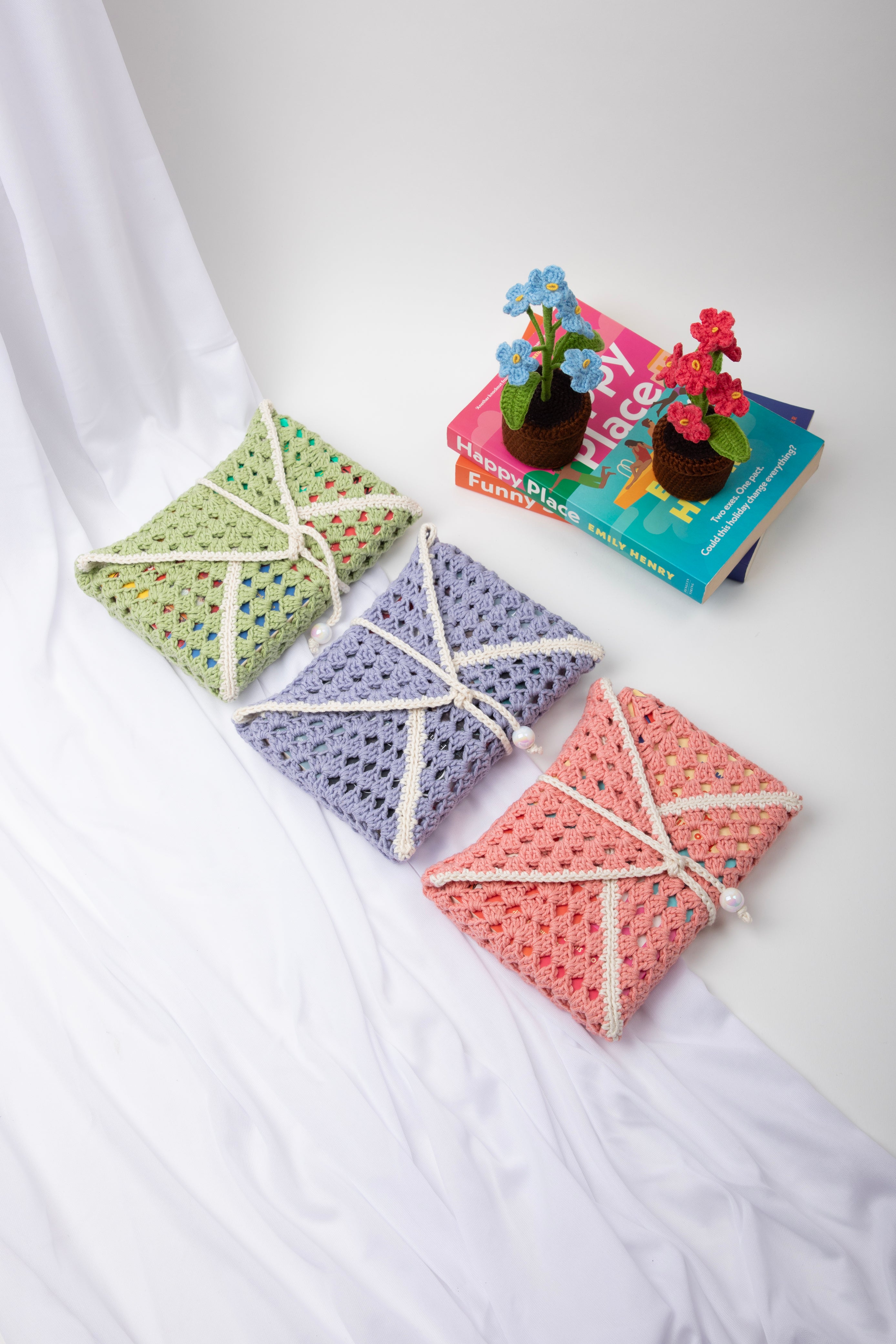 Granny Square Book Sleeve