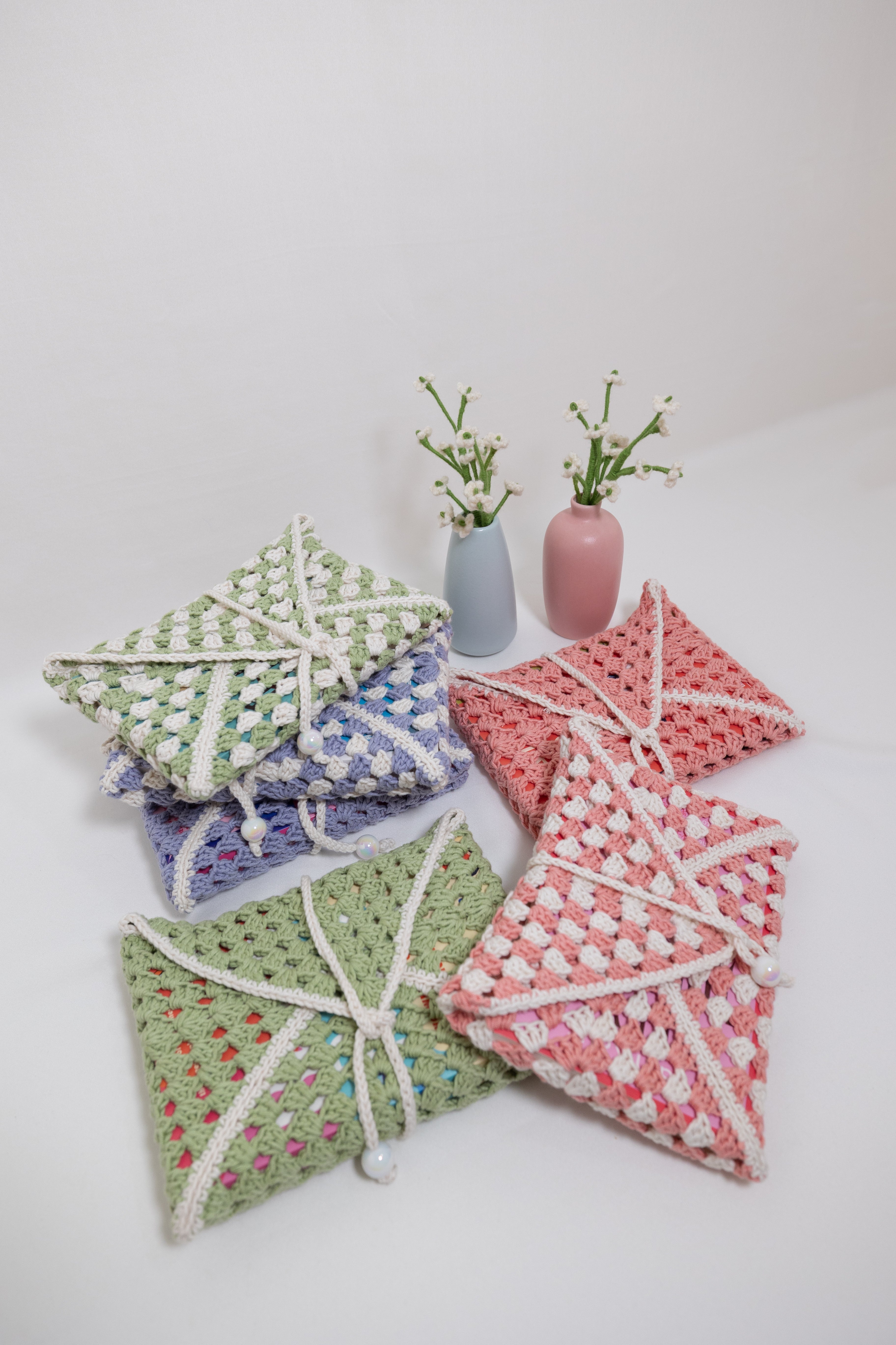 Granny Square Book Sleeve