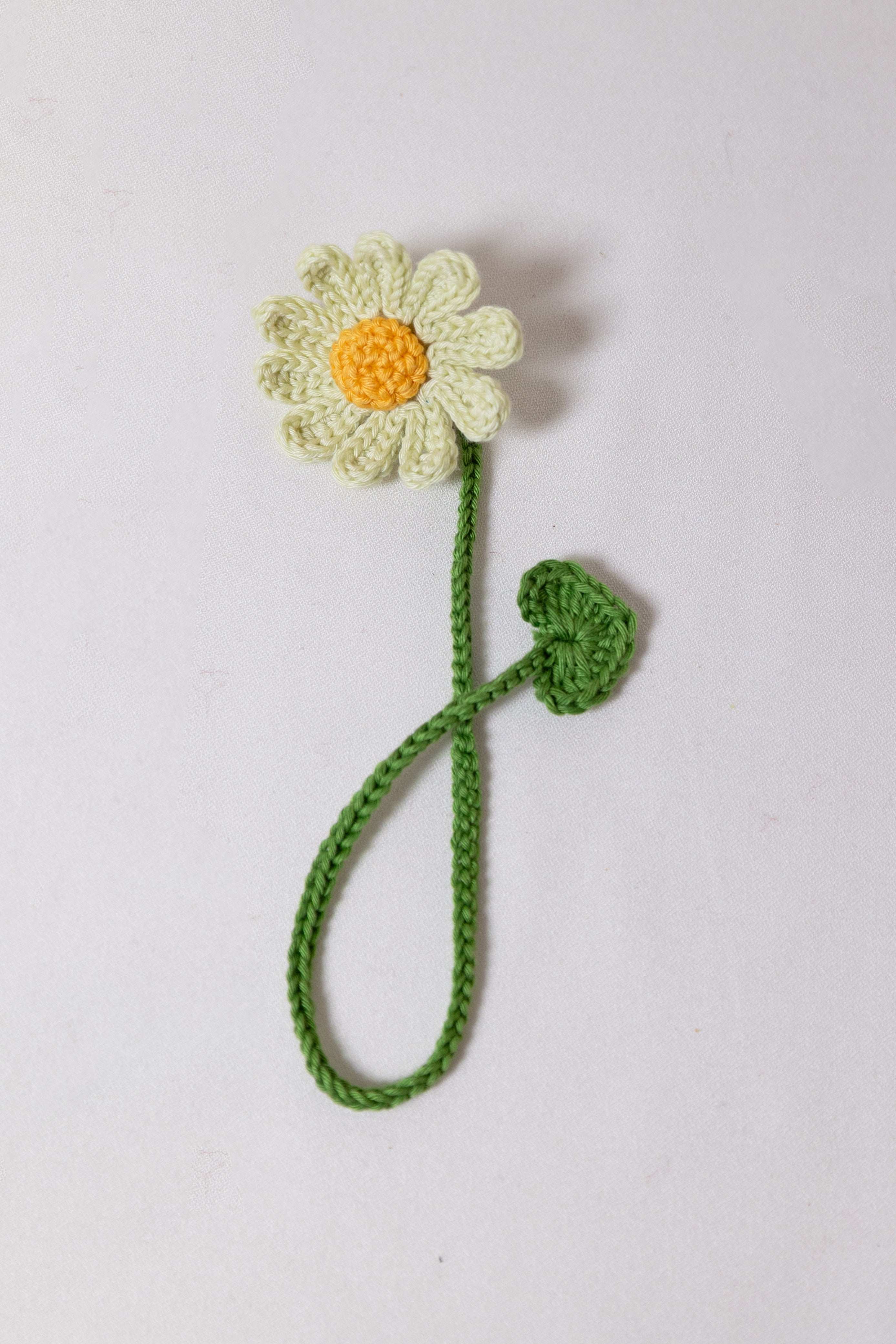 Daisy Bookmark