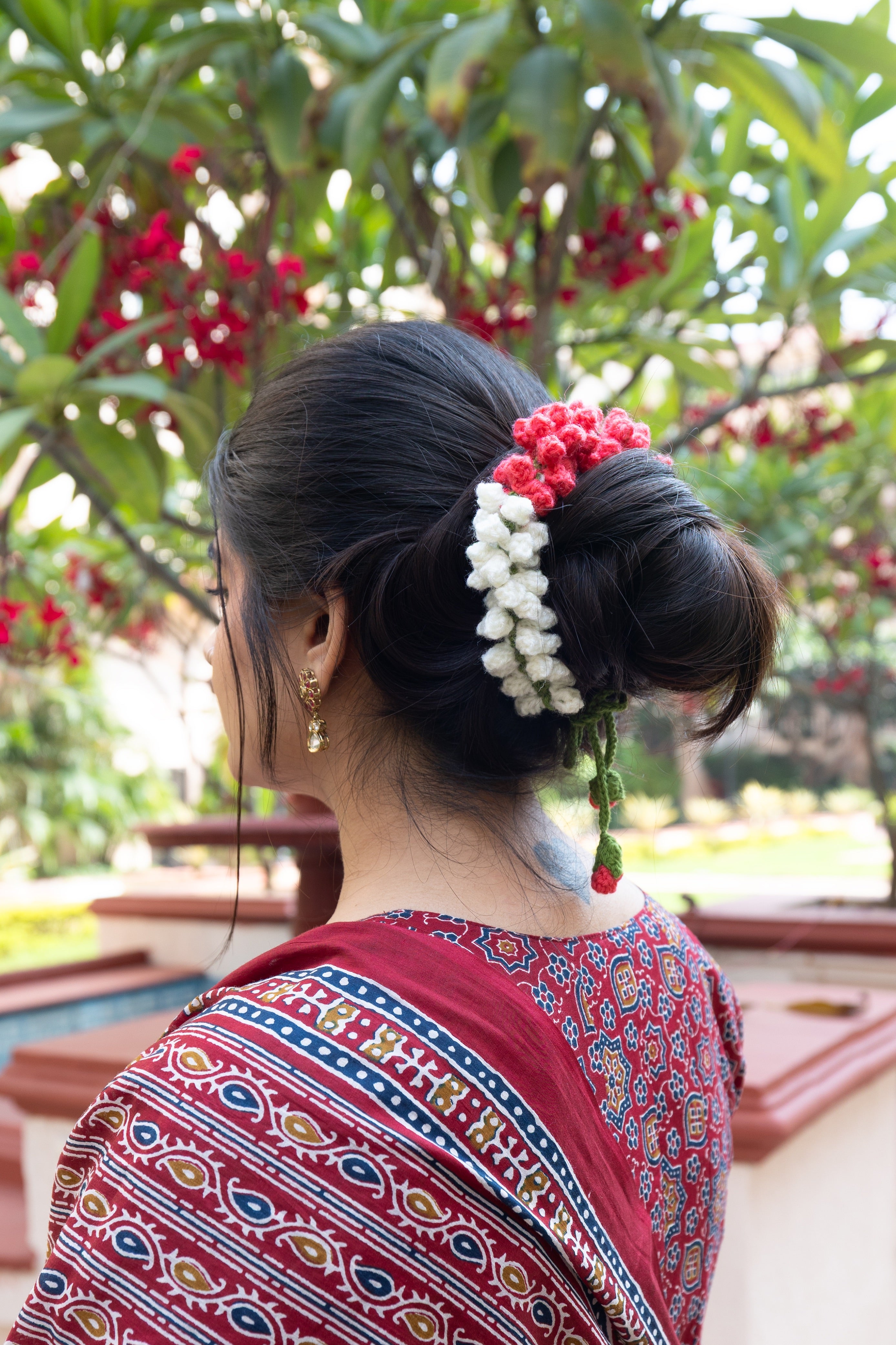 Petal Harmony Gajra