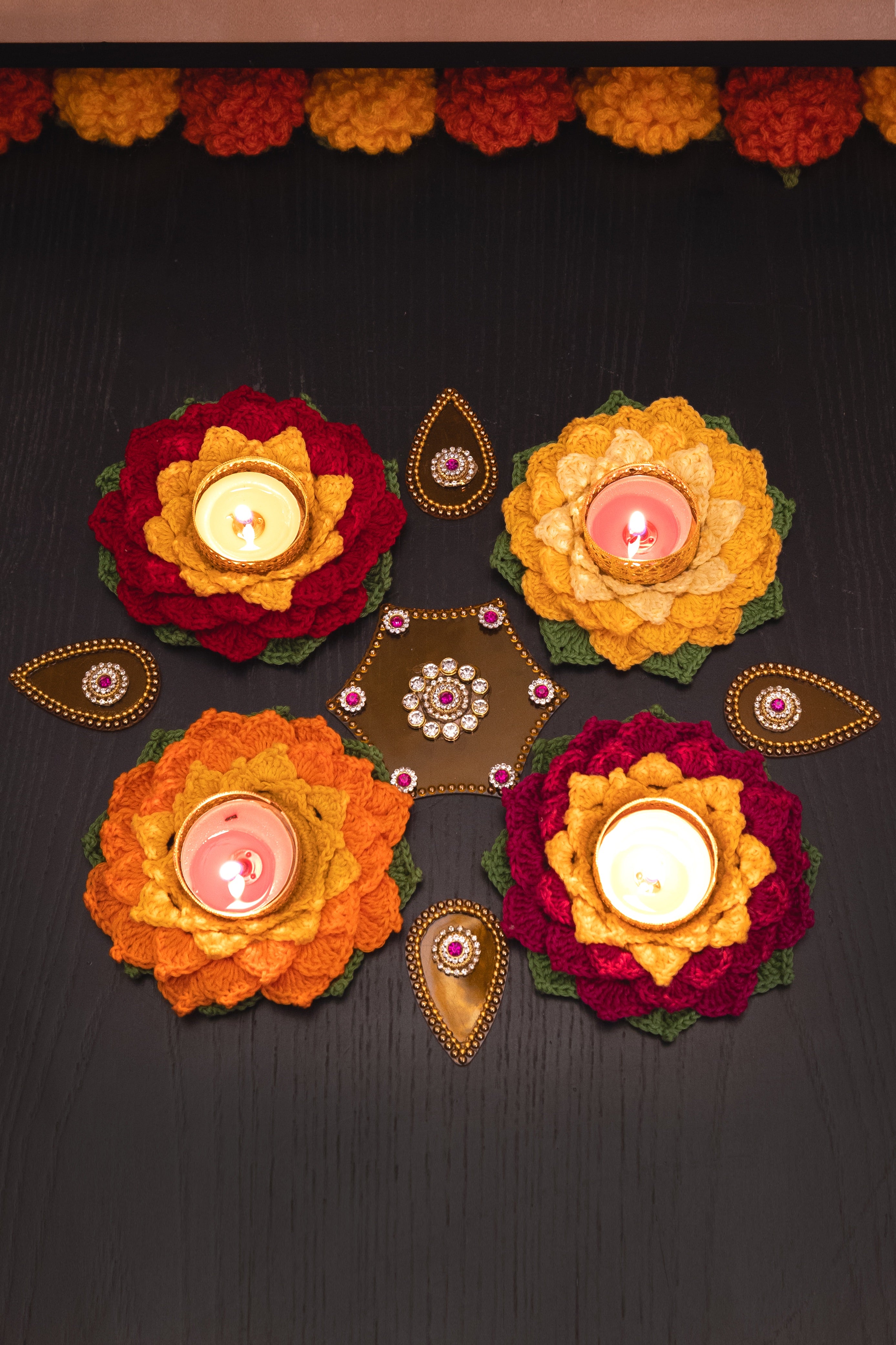 Lotus Diya (Pack of 4)
