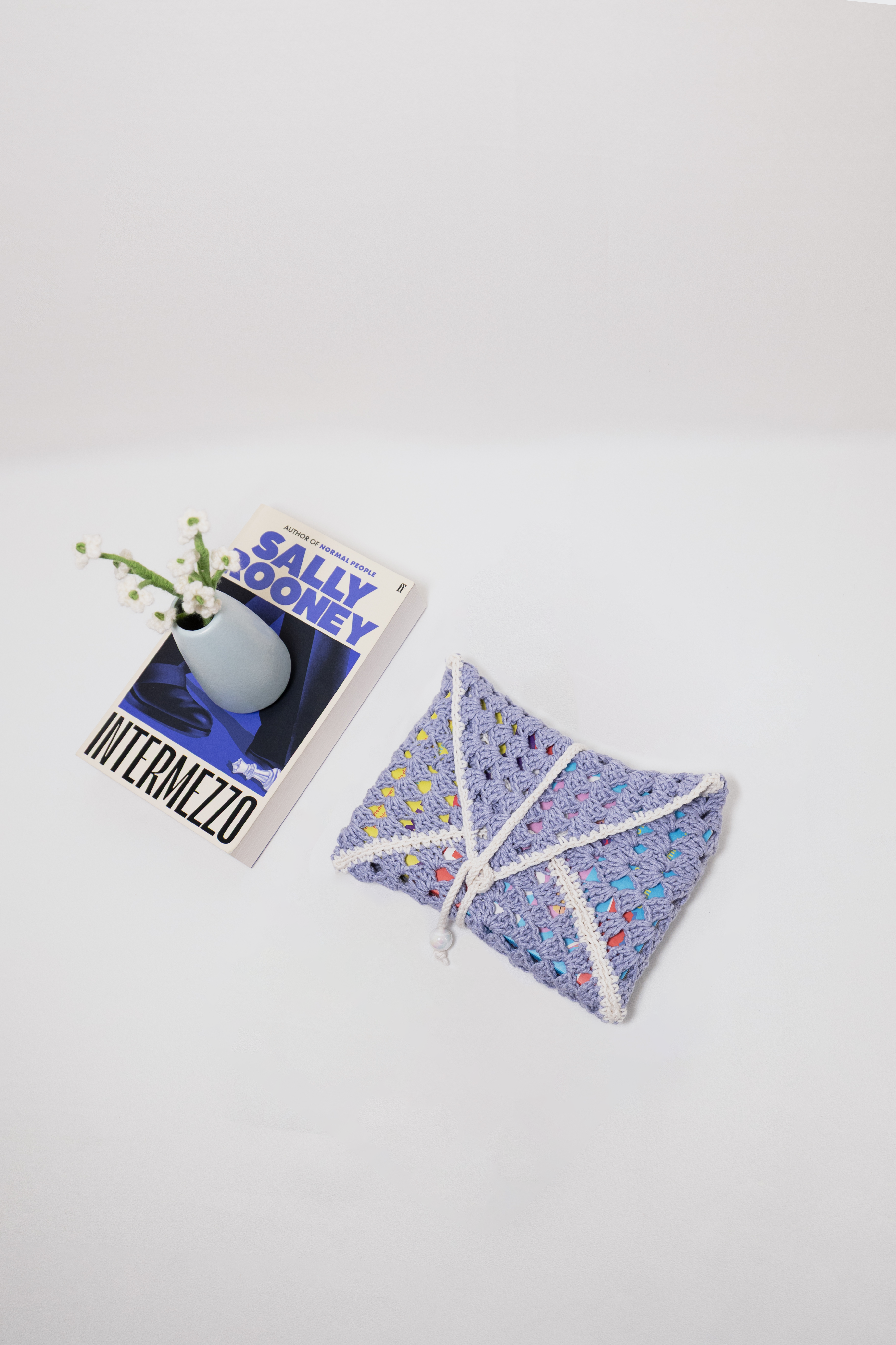 Granny Square Book Sleeve