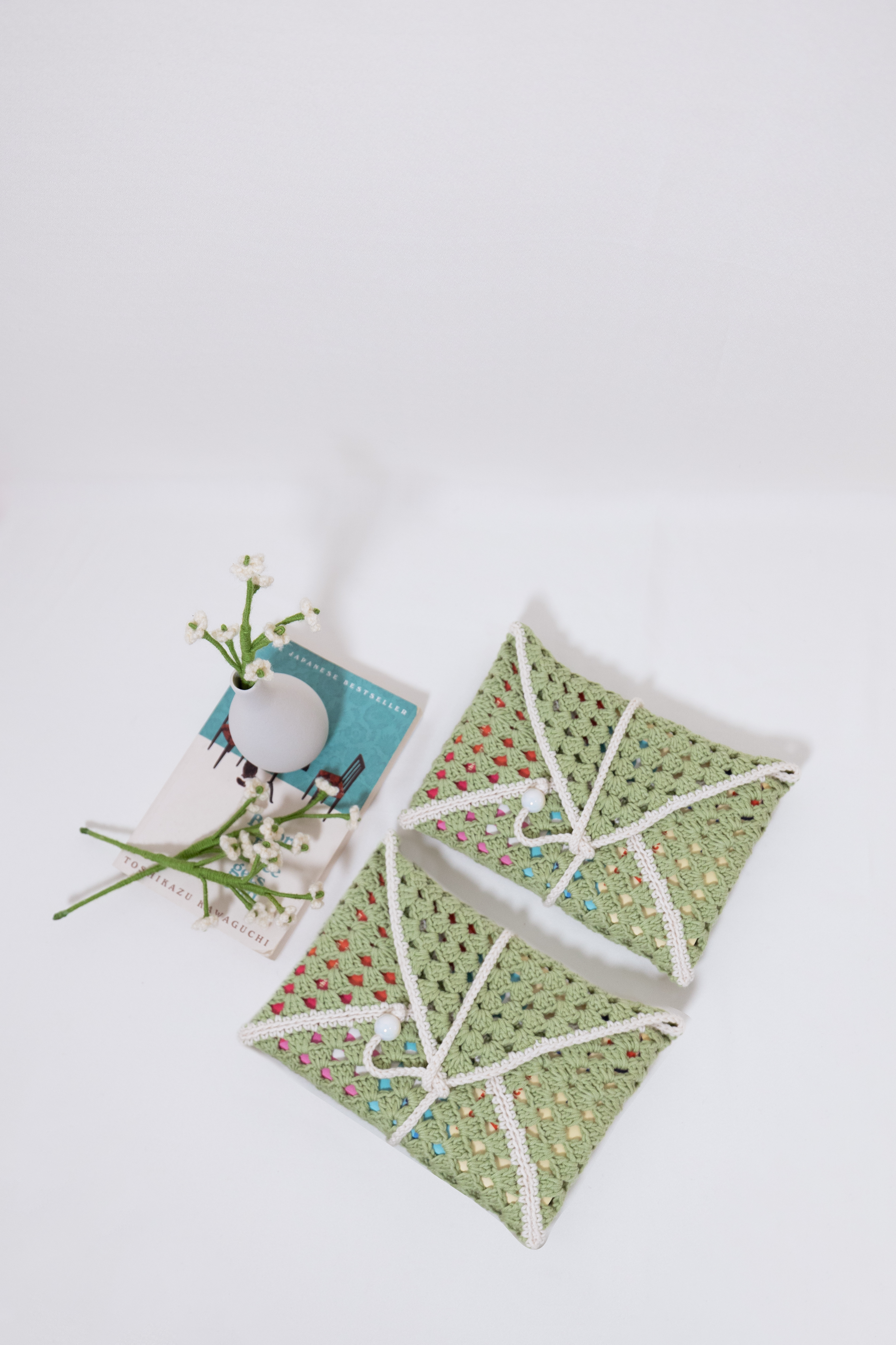 Granny Square Book Sleeve