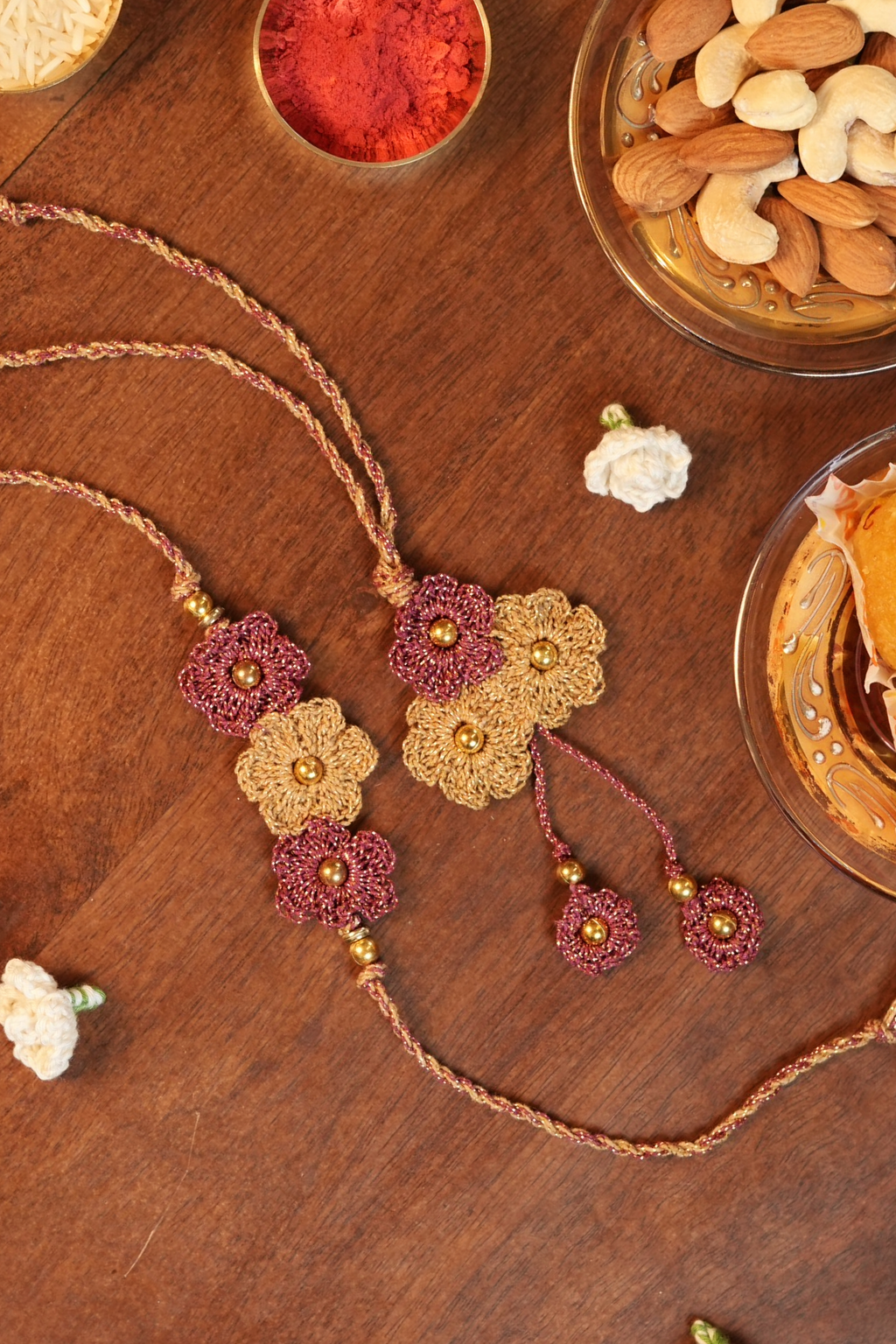 Metallic Thread Bloom Rakhi & Lumba Set