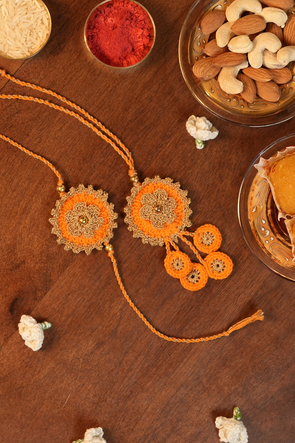 Threaded Gold Lumba