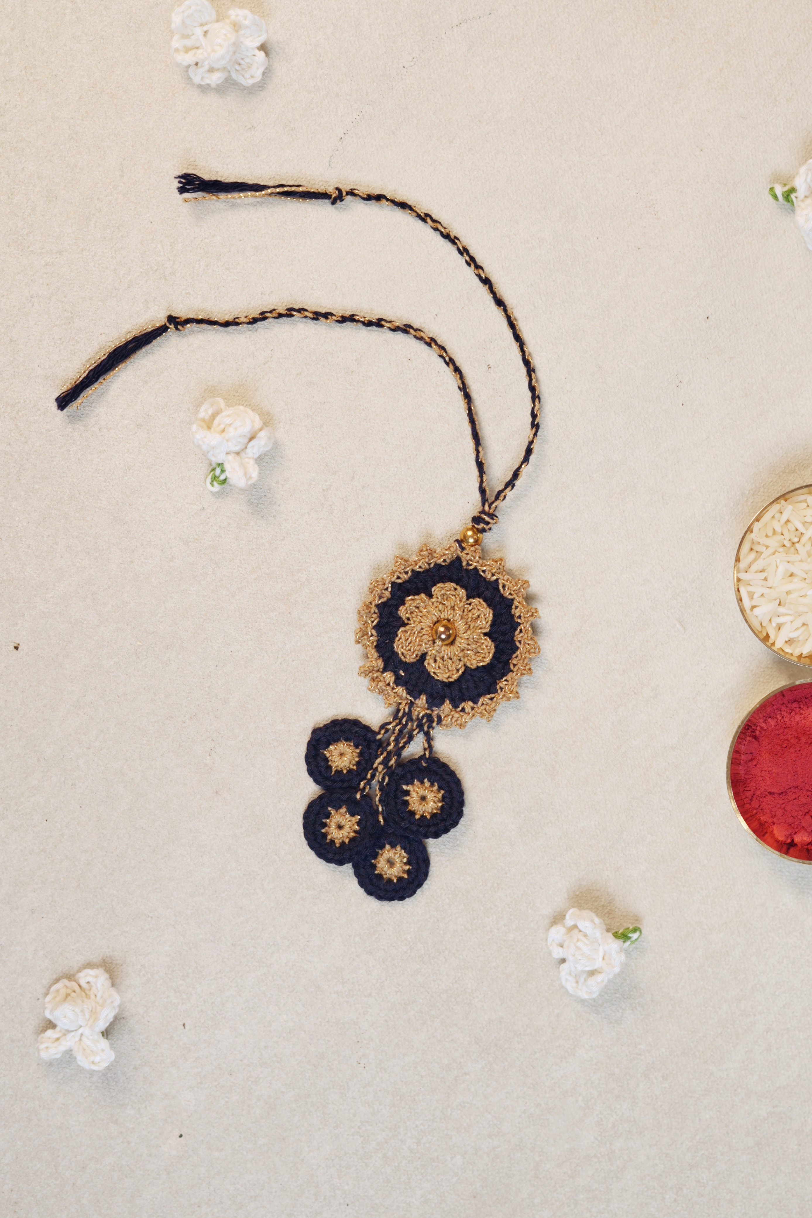 Threaded Gold Lumba