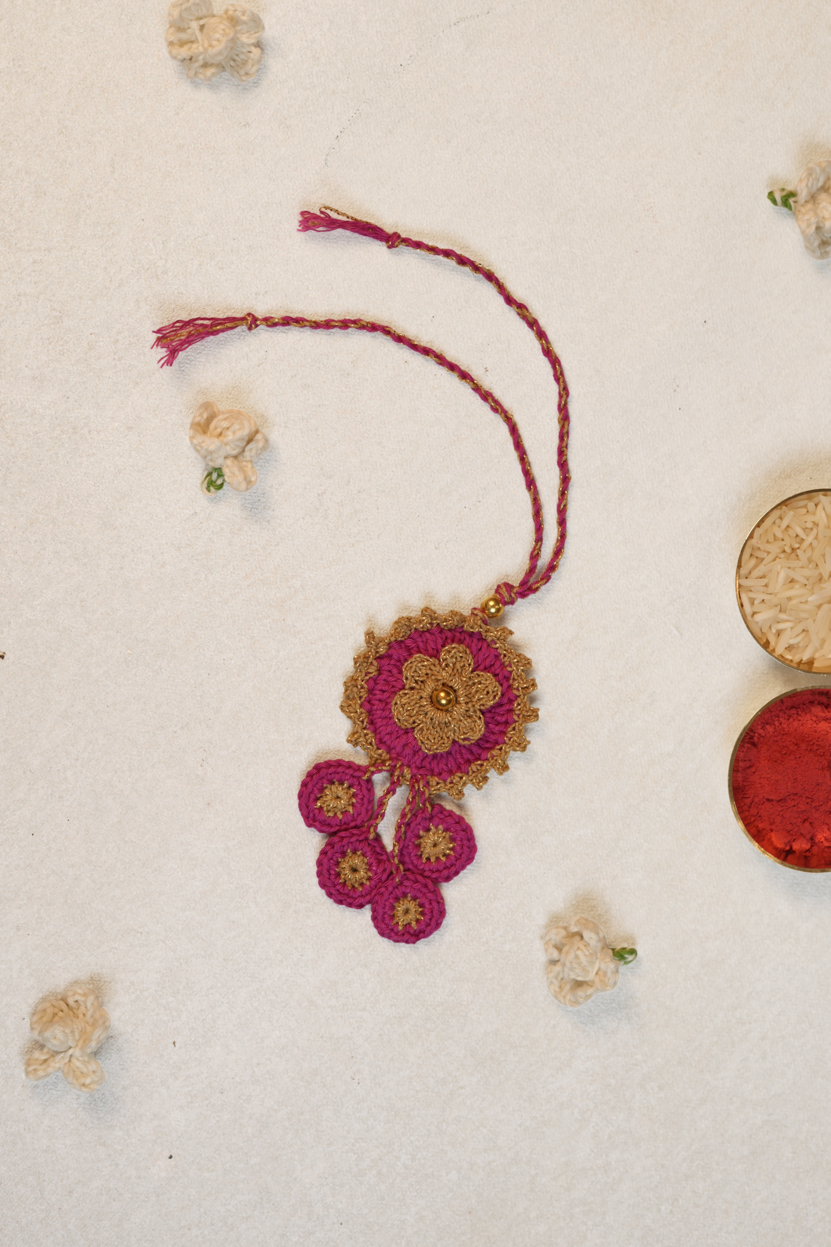 Threaded Gold Lumba