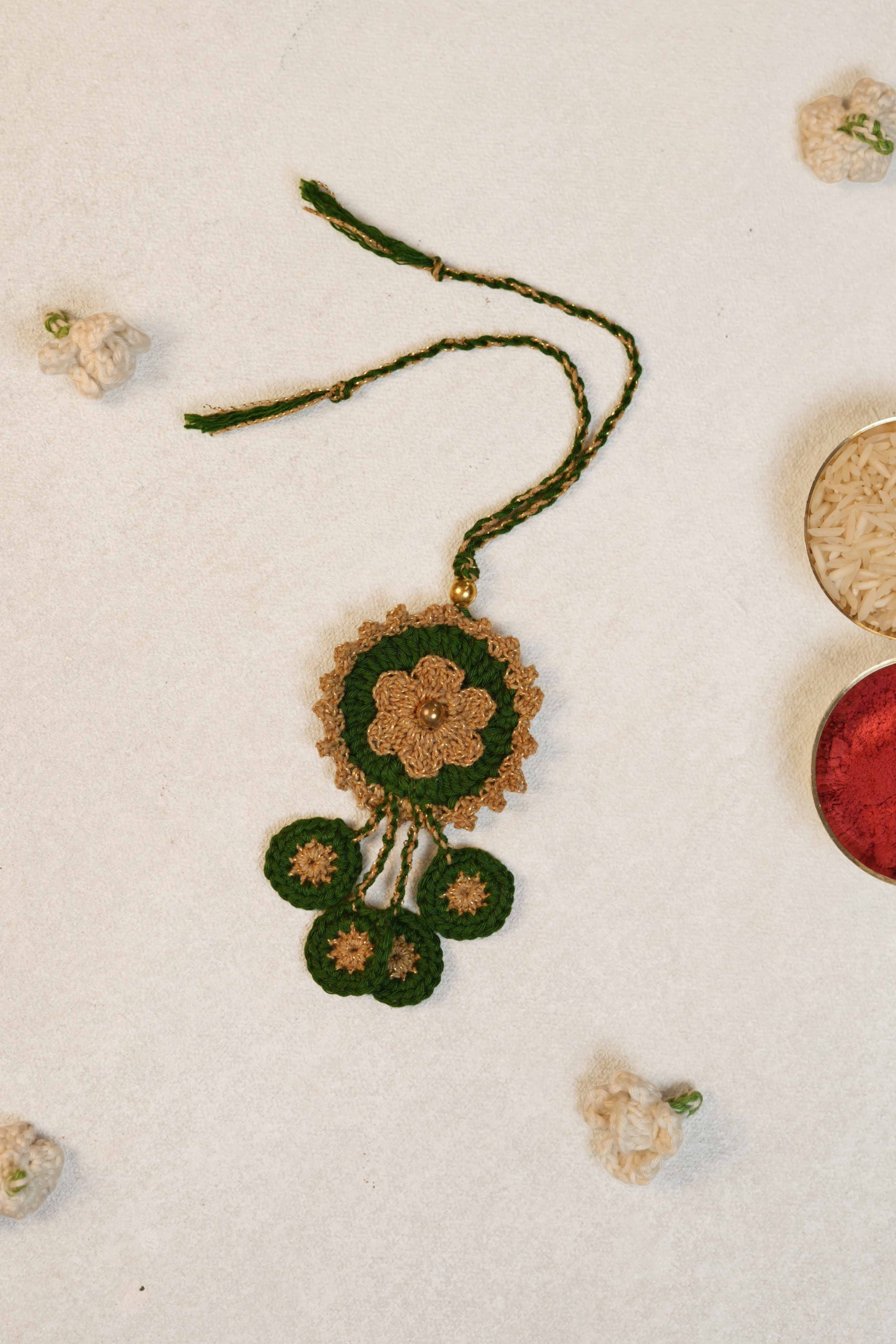 Threaded Gold Lumba