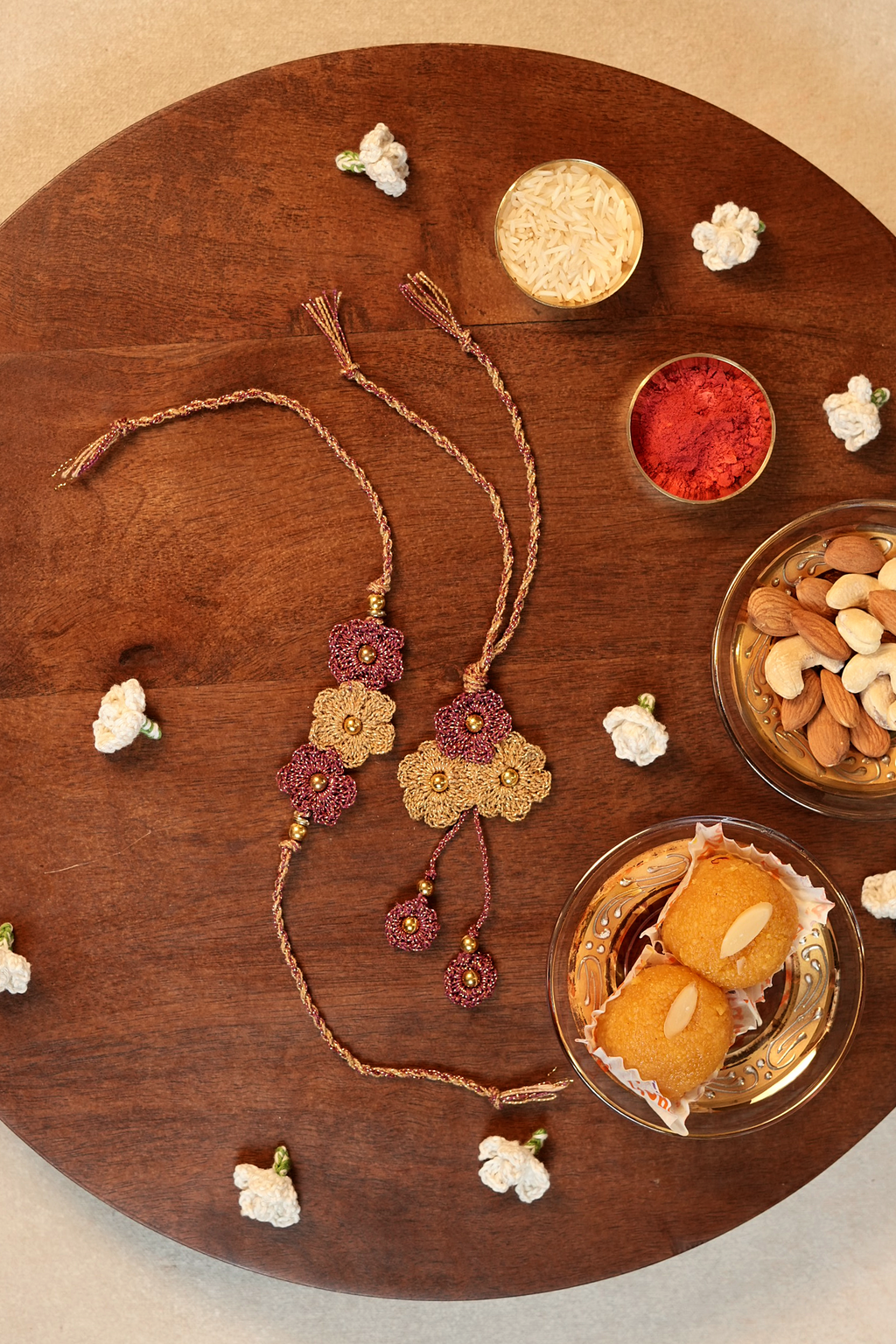 Metallic Thread Bloom Rakhi & Lumba Set